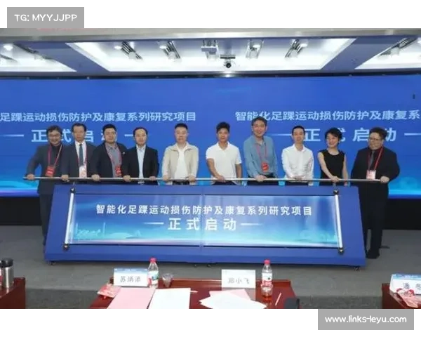 武术医疗急救新规实施 赛场强制配置除颤仪保障运动员生命安全 武术医疗急救新规实施 赛场强制配置除颤仪保障运动员生命安全