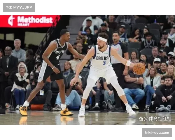 爵士团队篮球显成效 加时赛多点开花胜独行侠